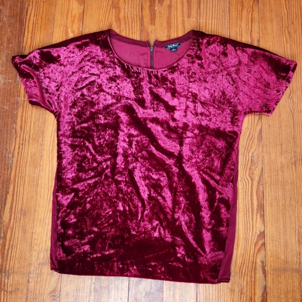 Lucky Brand Red Baggy Top/Blouse Size Small (fits a Medium too)